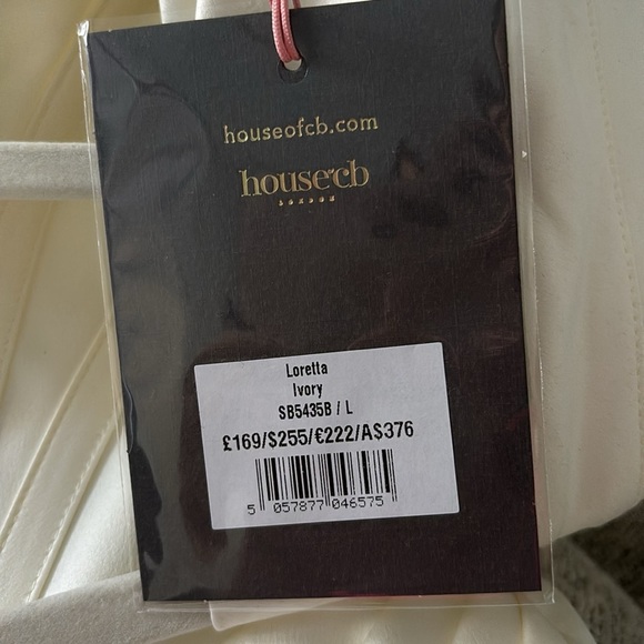 House of CB Loretta Dress in Ivory NWT - Picture 5 of 5